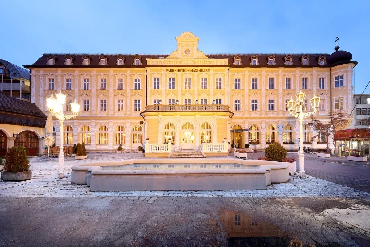 Eurostars Park Hotel Maximilian Images & Videos- First Class Regensburg_ - Finkbeiner AG